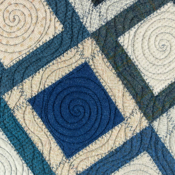 Blue Willow Cushion 31 • 20x20