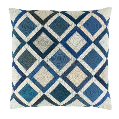Blue Willow Cushion 30 • 20x20