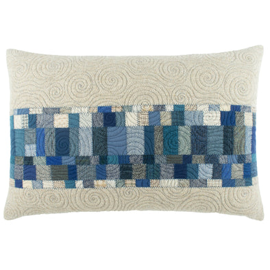Blue Willow Cushion 28 • 15x22