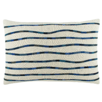 Blue Willow Cushion 27 • 15x22