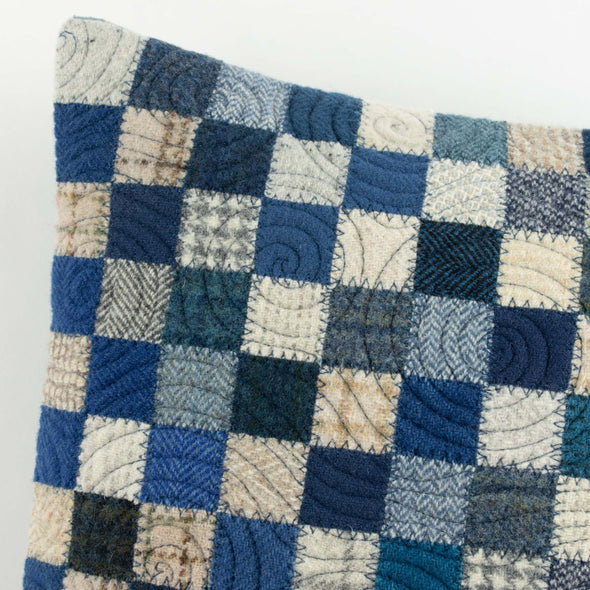 Blue Willow Cushion 15 • 13x18