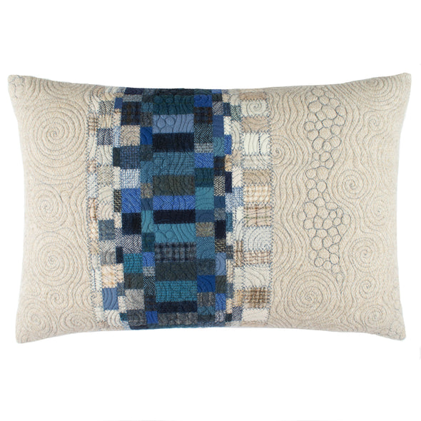 Blue Willow Cushion 16 • 15x22