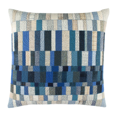 Blue Willow Cushion 22 • 20x20