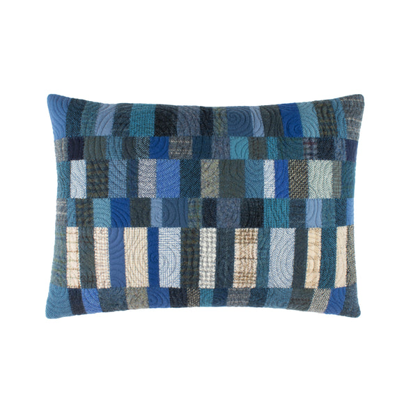 Blue Willow Cushion 9 • 13x18