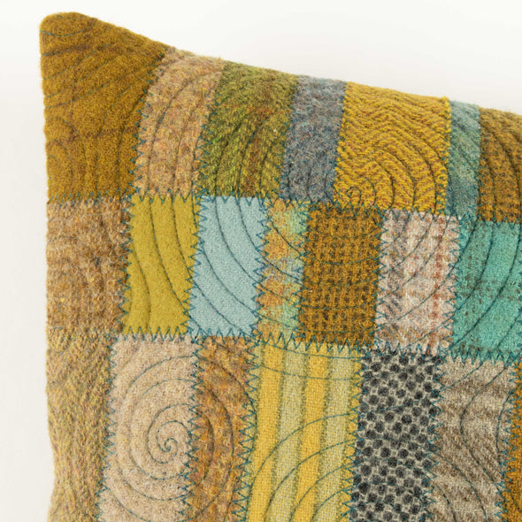 Headwaters Cushion I • 15x20