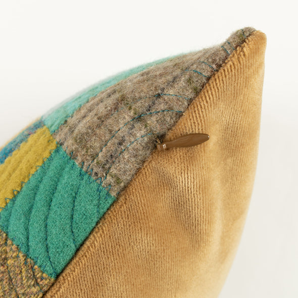 Headwaters Cushion P • 15x20