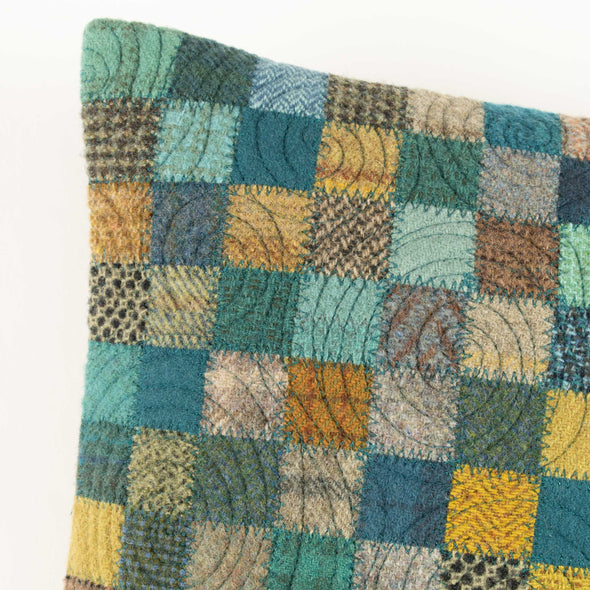 Headwaters Cushion Q • 13x18