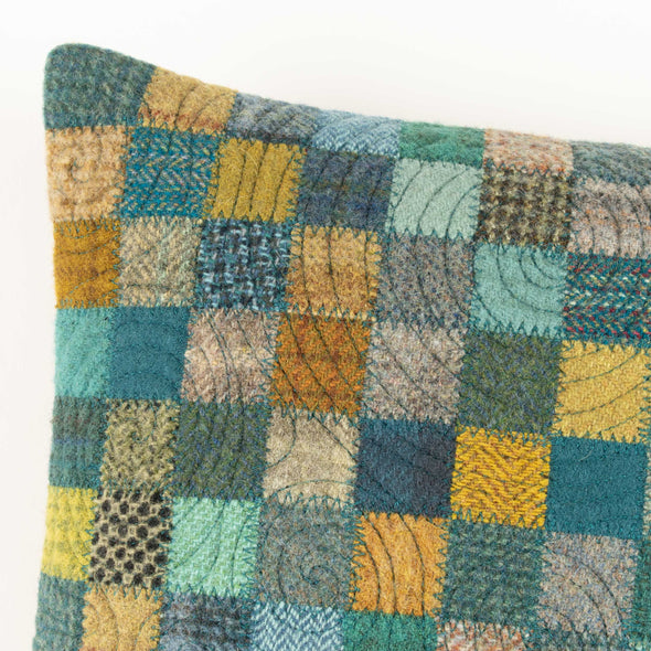 Headwaters Cushion  • 13x18  •  Cushion R
