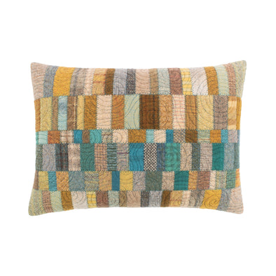 Headwaters 25 • 13x18 Cushion