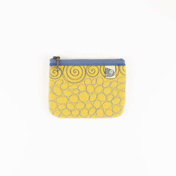 Small Pouch • Solids D