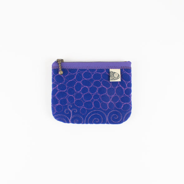 Small Pouch • Solids A