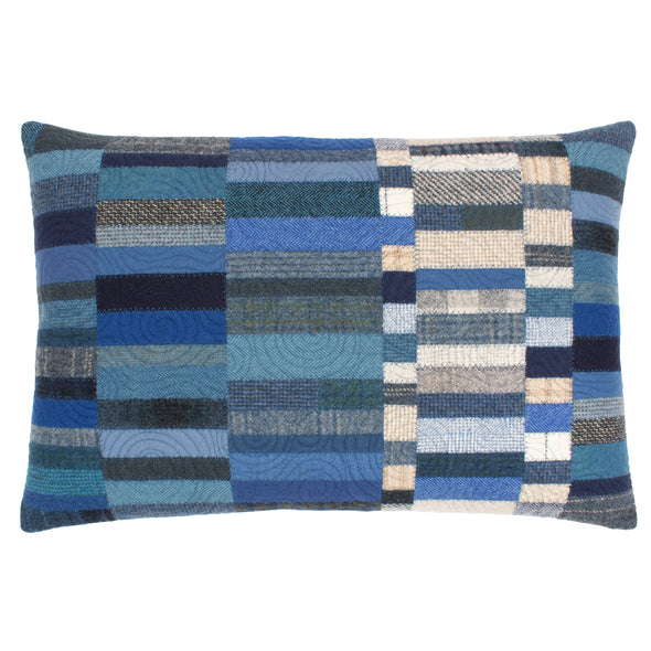 Blue Willow Cushion 10 • 15x22