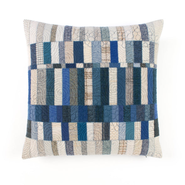 Blue Willow Cushion 7 • 18x18