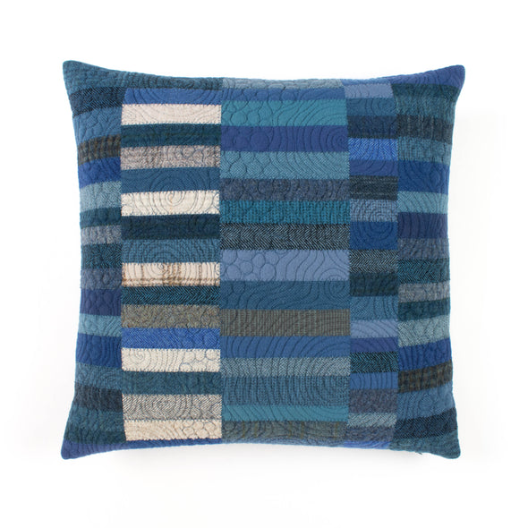 Blue Willow Cushion 6 • 18x18