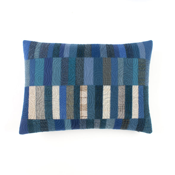 Blue Willow Cushion 1 • 13x18